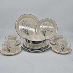 Corelle Coastal Breeze 20-Pc Dinnerware Set Made In USA 2000's LK-N 4 Place Sett